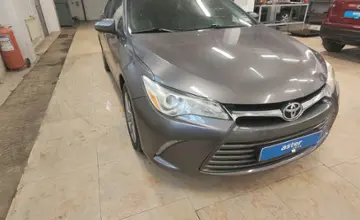 Toyota Camry 2016 года за 9 500 000 тг. в Актобе фото 3