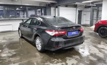 Toyota Camry 2018 года за 11 800 000 тг. в Астана фото 4