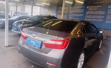 Toyota Camry 2013 года за 9 000 000 тг. в Алматы