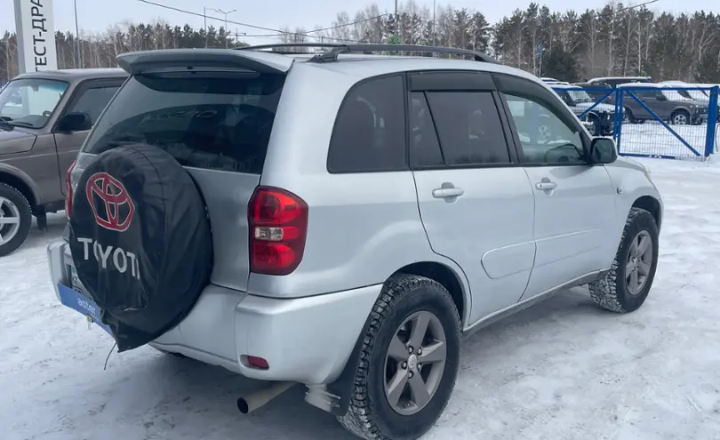 Toyota RAV4 2004 года за 4 200 000 тг. в Семей