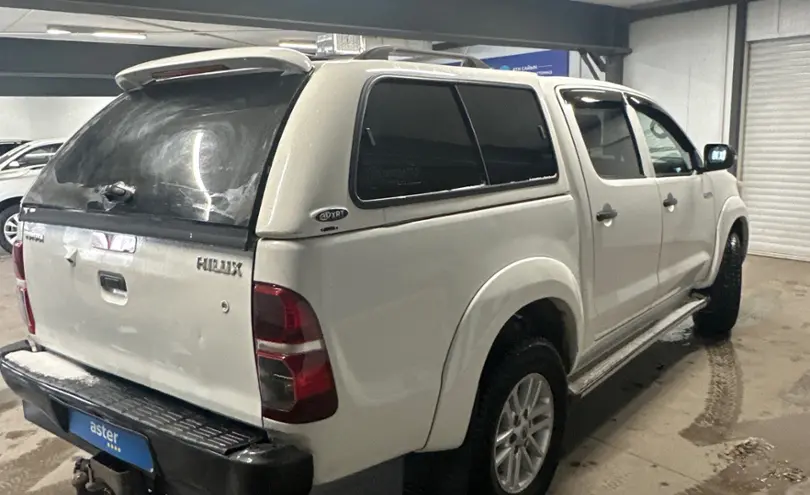 Toyota Hilux 2015 года за 9 500 000 тг. в Астана фото 5