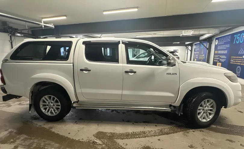 Toyota Hilux 2015 года за 9 500 000 тг. в Астана фото 4