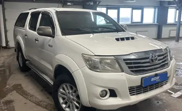 Toyota Hilux 2015 года за 9 500 000 тг. в Астана фото 3