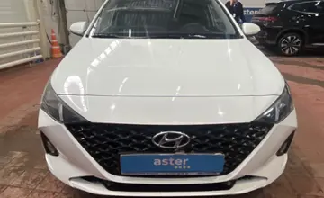 Hyundai Accent 2020 года за 7 500 000 тг. в Астана фото 2