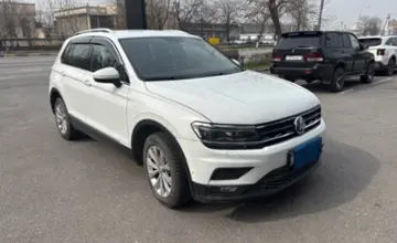 Volkswagen Tiguan 2017 года за 8 500 000 тг. в Шымкент фото 3
