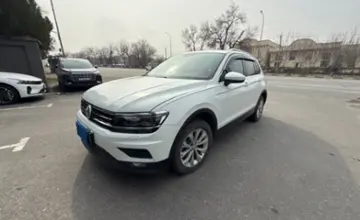 Volkswagen Tiguan 2017 года за 8 500 000 тг. в Шымкент фото 1