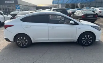 Hyundai Solaris 2020 года за 7 000 000 тг. в Шымкент фото 4