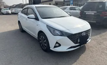 Hyundai Solaris 2020 года за 7 000 000 тг. в Шымкент фото 3