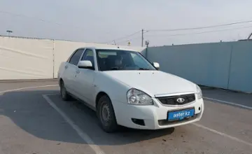 LADA (ВАЗ) Priora 2014 года за 2 000 000 тг. в Шымкент фото 2