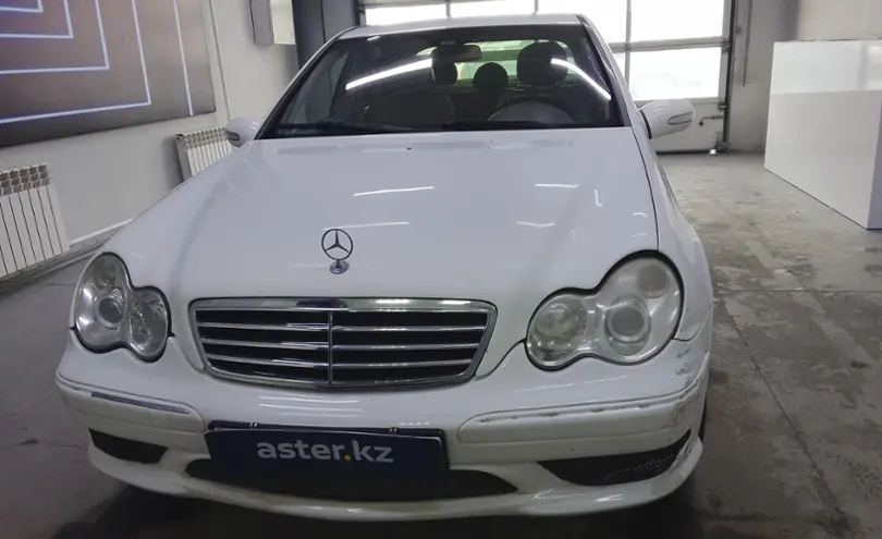 Mercedes-Benz C-Класс 2005 года за 3 000 000 тг. в Павлодар фото 2