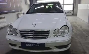 Mercedes-Benz C-Класс 2005 года за 3 000 000 тг. в Павлодар фото 2