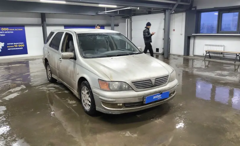 Toyota Vista 1999 года за 3 000 000 тг. в Астана фото 2
