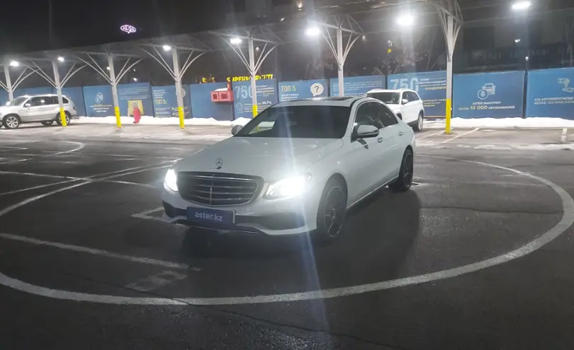 Mercedes-Benz E-Класс 2016 года за 15 000 000 тг. в Алматы