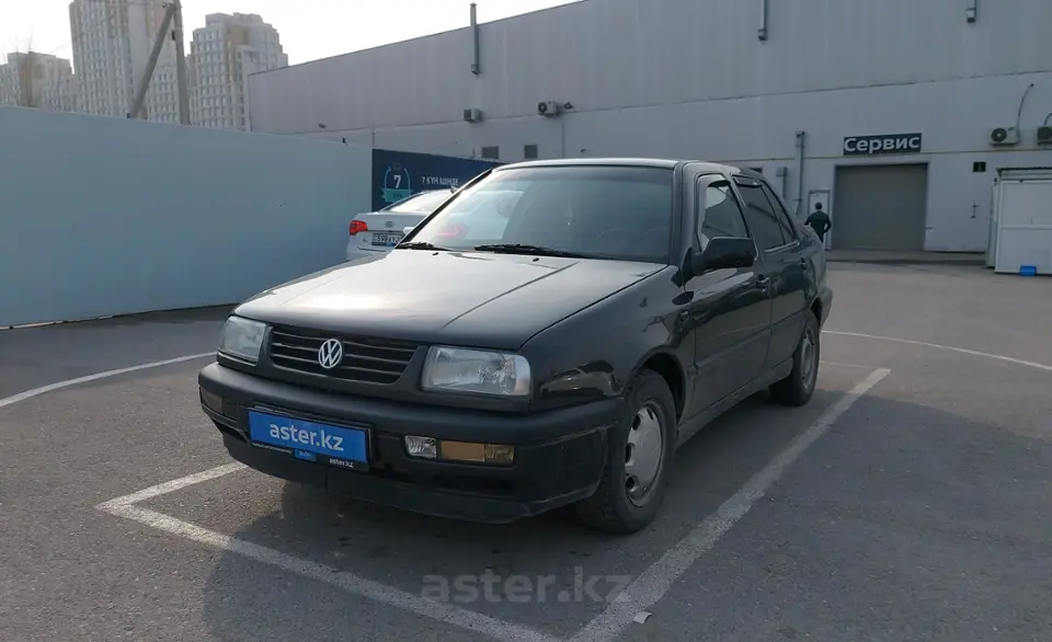 Volkswagen Vento 1993 года за 1 750 000 тг. в Шымкент