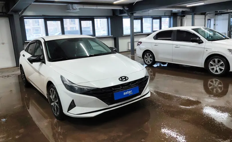 Hyundai Elantra 2021 года за 8 500 000 тг. в Астана фото 2