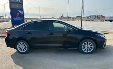 Toyota Corolla 2022 года за 10 050 000 тг. в Актобе фото 4