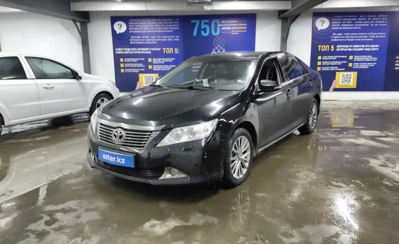 Toyota Camry 2014 года за 9 000 000 тг. в Астана