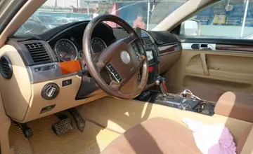 Volkswagen Touareg 2005 года за 4 500 000 тг. в Шымкент фото 5