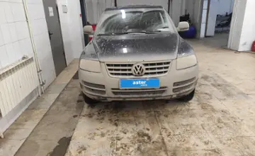 Volkswagen Touareg 2006 года за 4 200 000 тг. в Актобе фото 2
