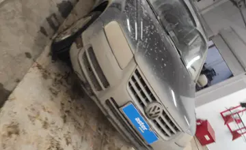 Volkswagen Touareg 2006 года за 4 200 000 тг. в Актобе фото 3