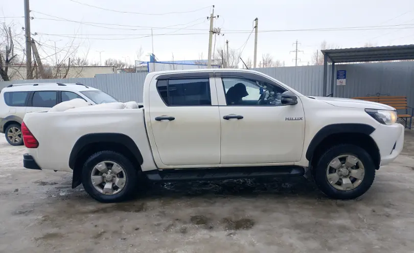 Toyota Hilux 2019 года за 14 000 000 тг. в Уральск фото 4