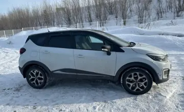 Renault Kaptur 2016 года за 6 000 000 тг. в Усть-Каменогорск фото 4