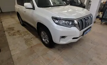 Toyota Land Cruiser Prado 2023 года за 32 000 000 тг. в Актобе фото 3