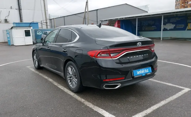 Hyundai Grandeur 2018 года за 10 000 000 тг. в Шымкент фото 4