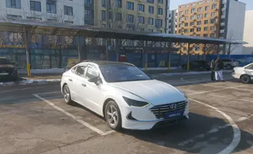 Hyundai Sonata 2020 года за 9 500 000 тг. в Алматы фото 2