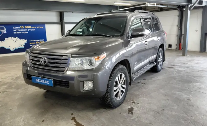 Toyota Land Cruiser 2012 года за 25 000 000 тг. в Астана