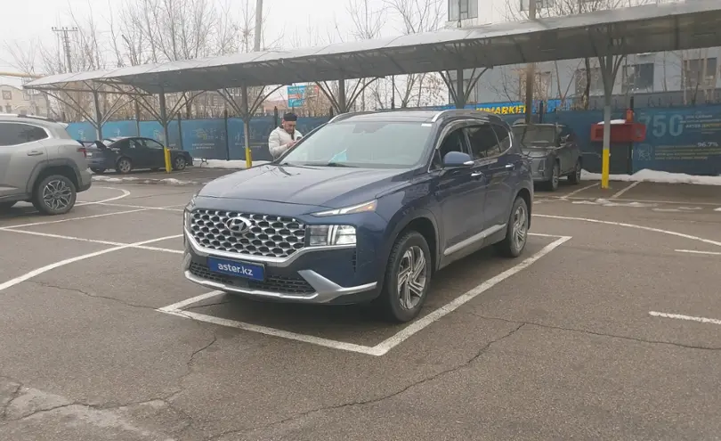 Hyundai Santa Fe 2022 года за 15 000 000 тг. в Алматы