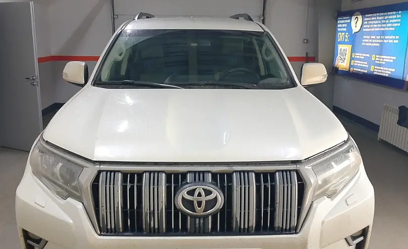 Toyota Land Cruiser Prado 2019 года за 23 000 000 тг. в Уральск фото 2
