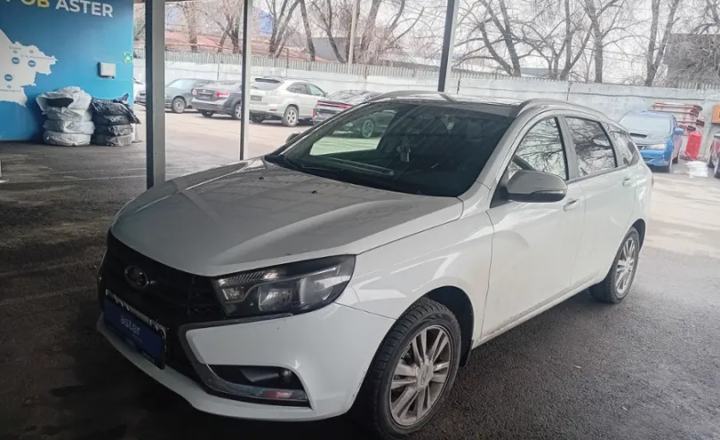 LADA (ВАЗ) Vesta 2018 года за 4 000 000 тг. в Алматы