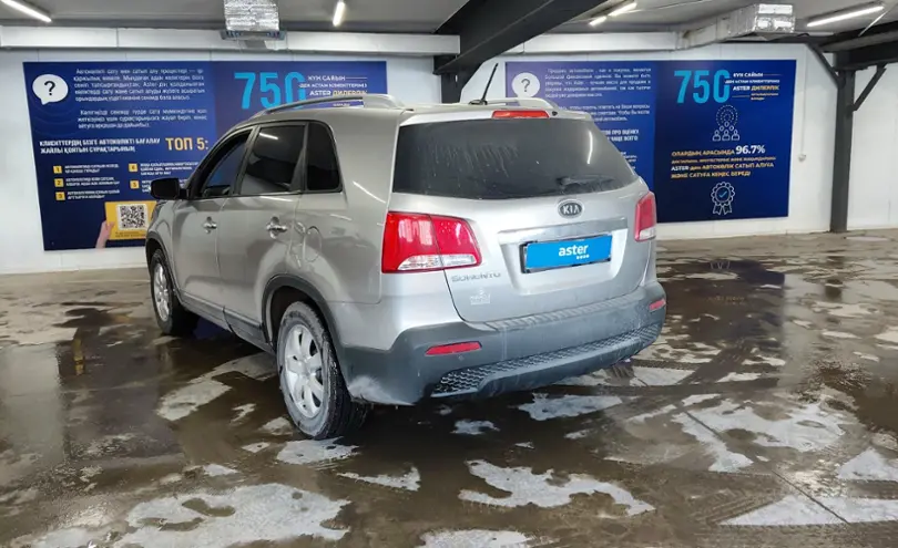 Kia Sorento 2012 года за 7 500 000 тг. в Астана фото 4