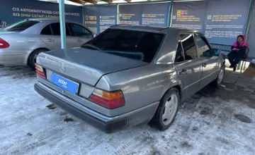 Mercedes-Benz E-Класс 1993 года за 1 500 000 тг. в Талдыкорган