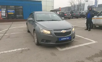 Chevrolet Cruze 2011 года за 3 500 000 тг. в Алматы фото 2