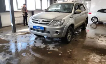 Toyota Fortuner 2007 года за 8 500 000 тг. в Астана фото 1