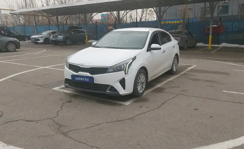 Kia Rio 2021 года за 7 000 000 тг. в Алматы