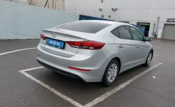 Hyundai Elantra 2017 года за 8 000 000 тг. в Шымкент фото 3
