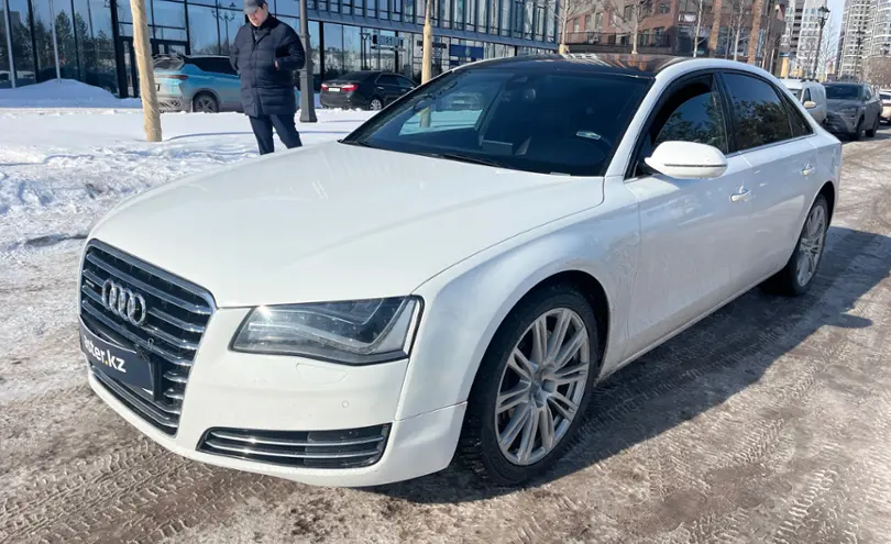 Audi A8 2012 года за 12 000 000 тг. в Астана