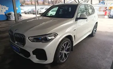 BMW X5 2022 года за 42 500 000 тг. в Алматы фото 1