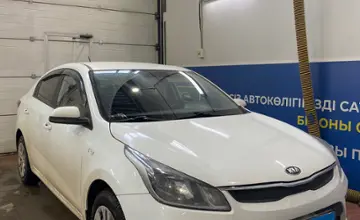 Kia Rio 2019 года за 6 500 000 тг. в Астана фото 3