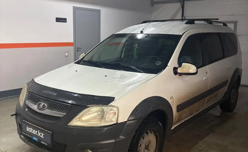 LADA (ВАЗ) Largus Cross 2018 года за 5 000 000 тг. в Уральск