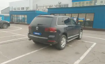 Volkswagen Touareg 2005 года за 4 200 000 тг. в Алматы фото 3