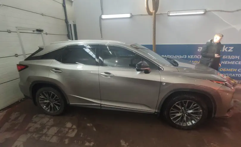 Lexus RX 2019 года за 25 000 000 тг. в Астана фото 4