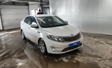 Kia Rio 2014 года за 2 700 000 тг. в Астана фото 2