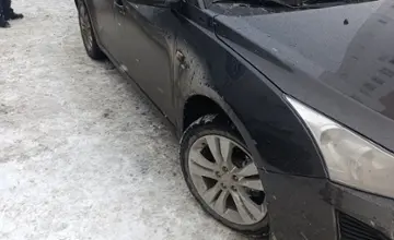 Chevrolet Cruze 2013 года за 3 000 000 тг. в Костанай фото 3