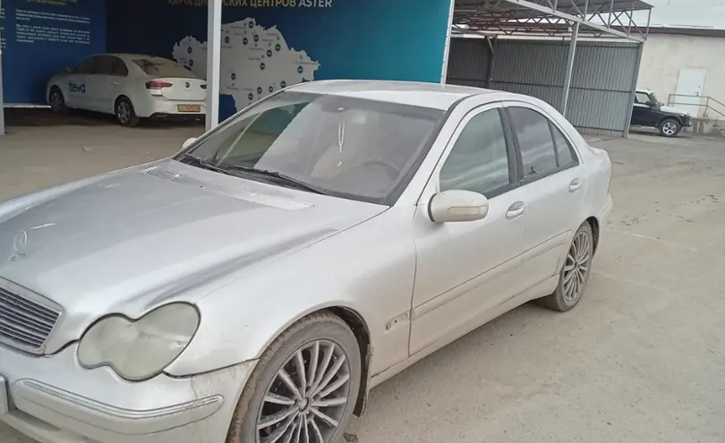 Mercedes-Benz C-Класс 2004 года за 2 500 000 тг. в Кызылорда