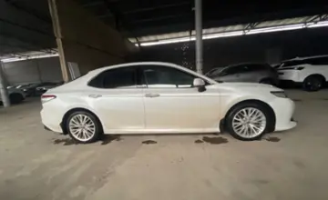 Toyota Camry 2018 года за 15 000 000 тг. в Шымкент фото 4