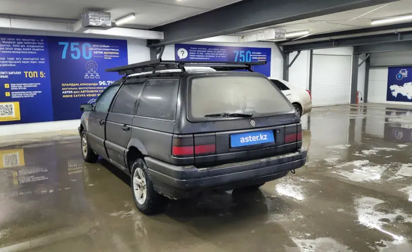 Volkswagen Passat 1992 года за 1 200 000 тг. в Астана фото 4